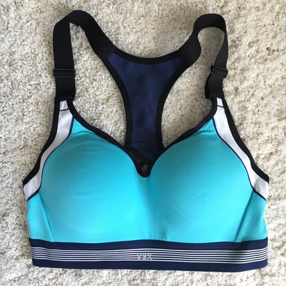 Victoria’s Secret VSX Incredible Sports Bra